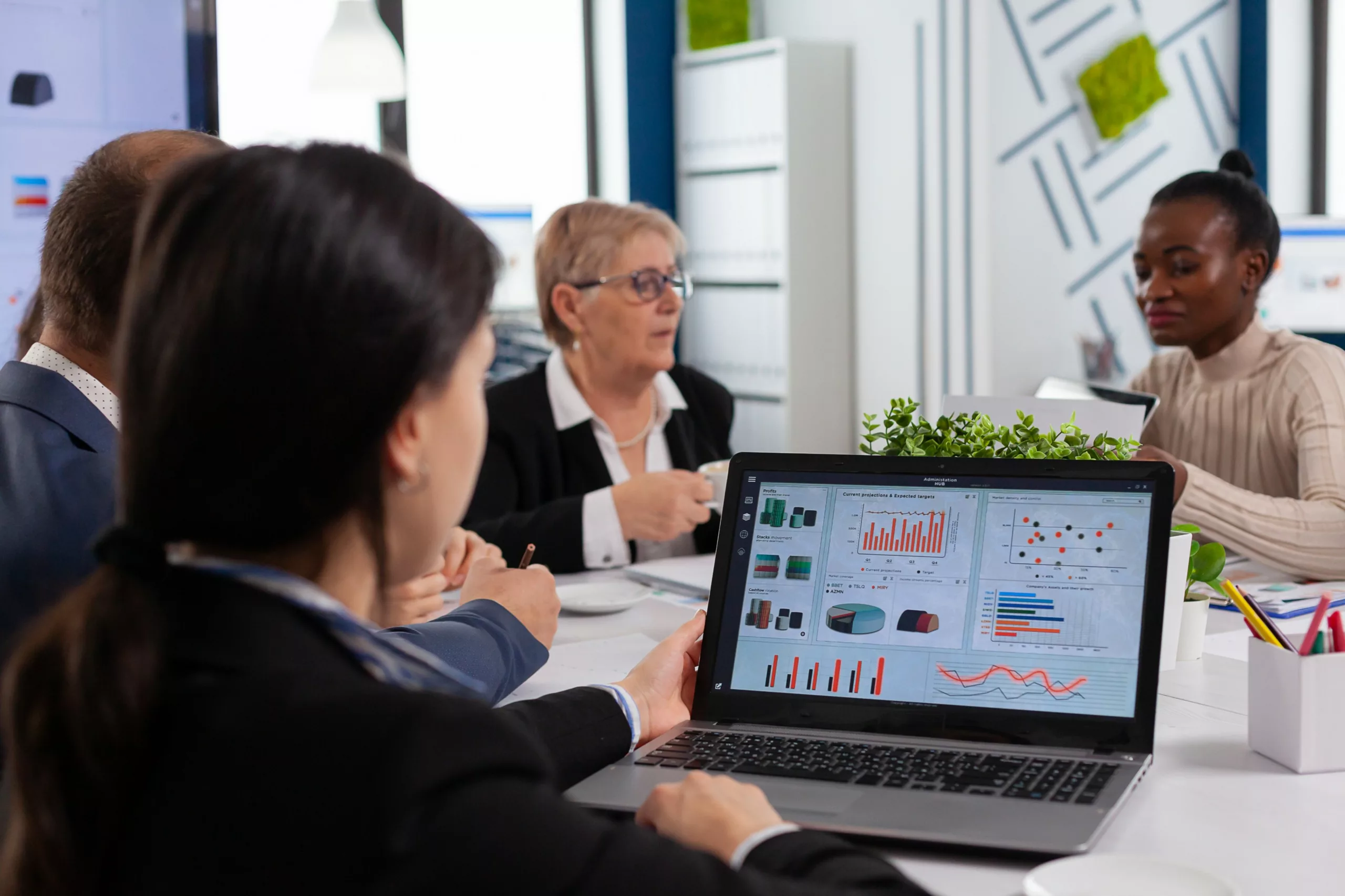 Mejora continua con DMAIC: la base de Six Sigma