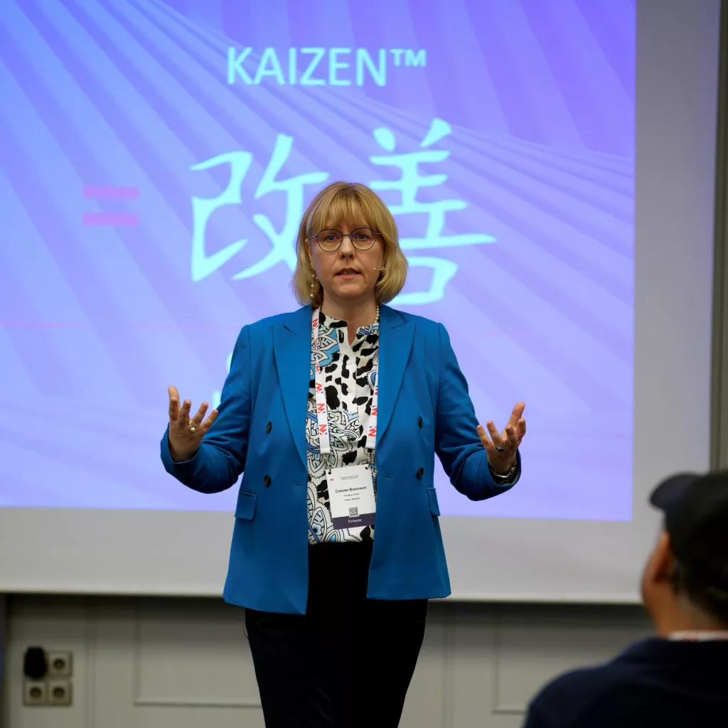 Kaizen Business Woman Speaking Impressionen vom OPEX Summit 2025