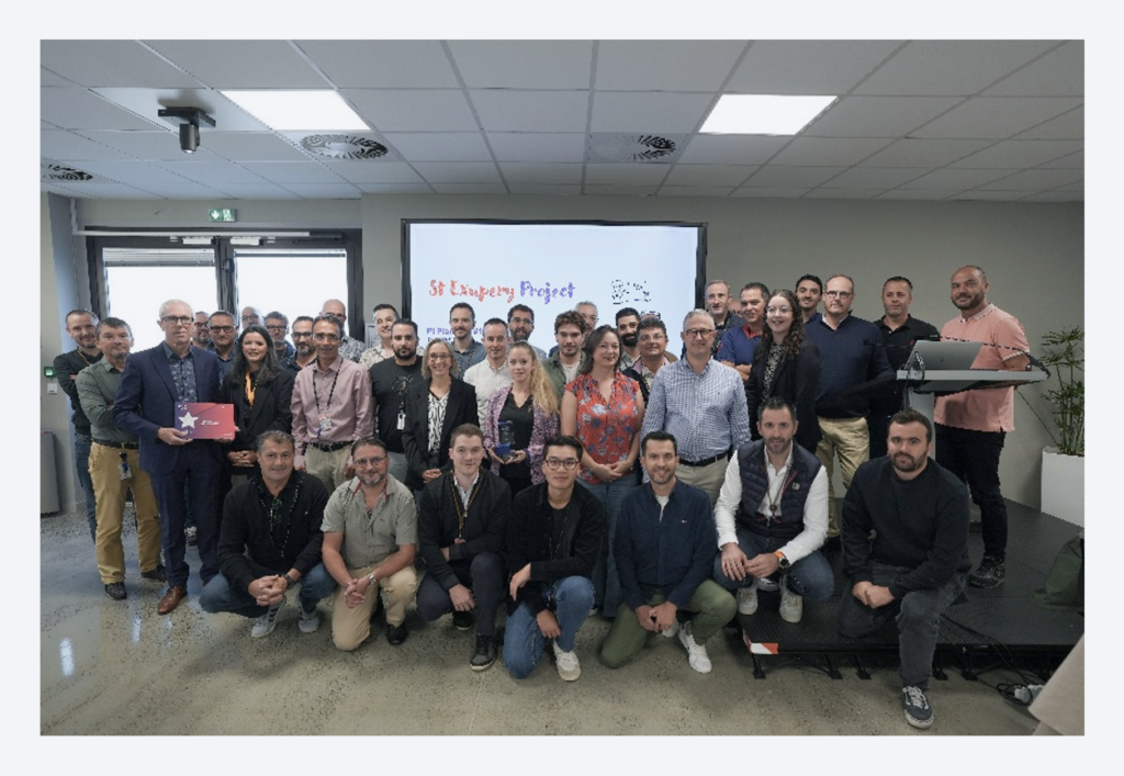 Aumovio plant team posing with the Kaizen Culture Excellence Award
