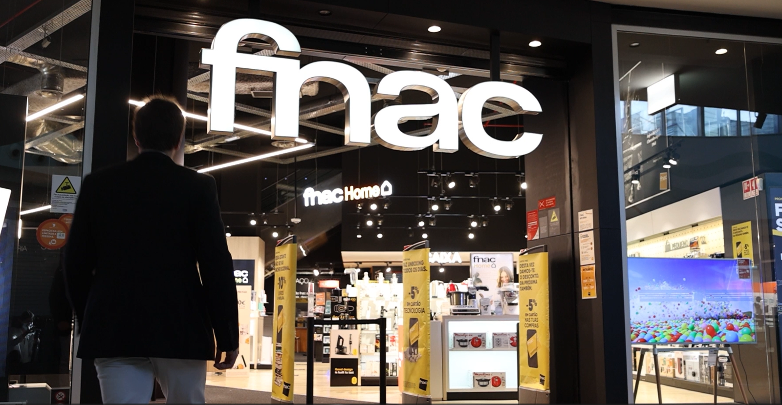 D&eacute;ployer une culture Kaizen pour am&eacute;liorer l&rsquo;exp&eacute;rience client dans les magasins Fnac