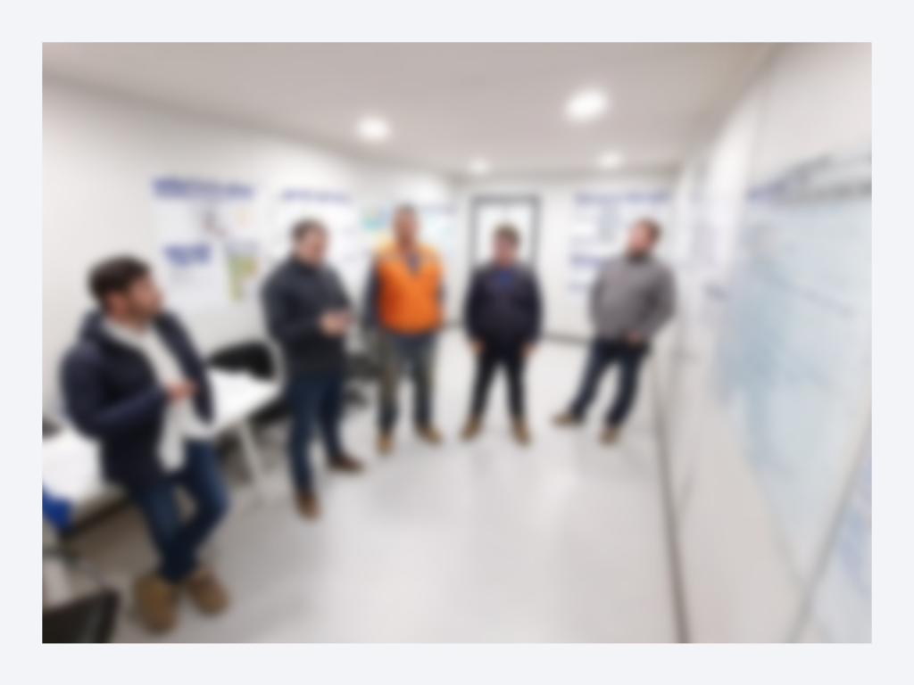 Fotograf&iacute;a de la reuni&oacute;n del equipo