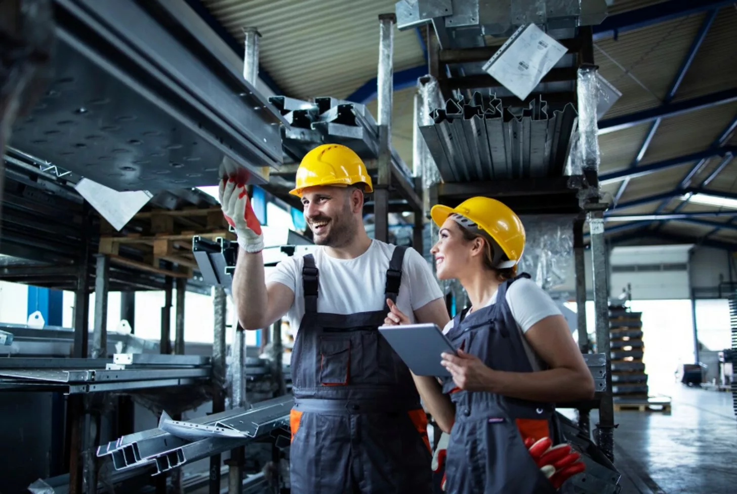 Como reduzir o refugo e o retrabalho na produção